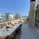Hotel Avana Fronte Mare Riccione