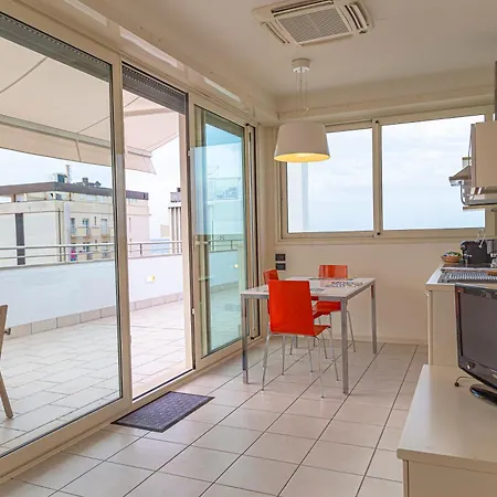 Avana Fronte Mare 3* Riccione