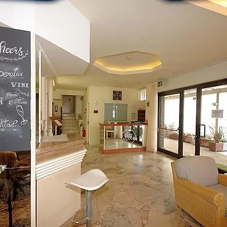 Avana Fronte Mare 3* Riccione