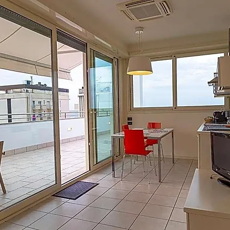 Avana Fronte Mare 3* Riccione