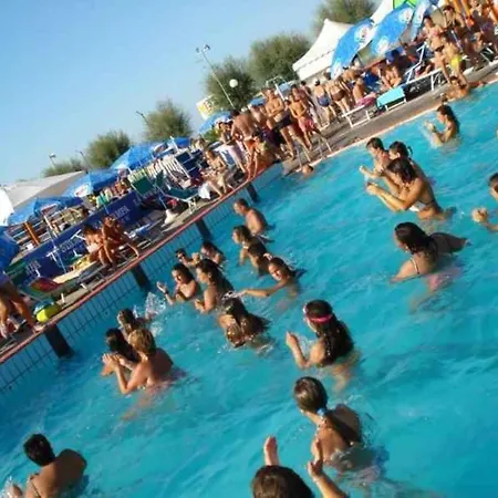 Avana Fronte Mare Riccione