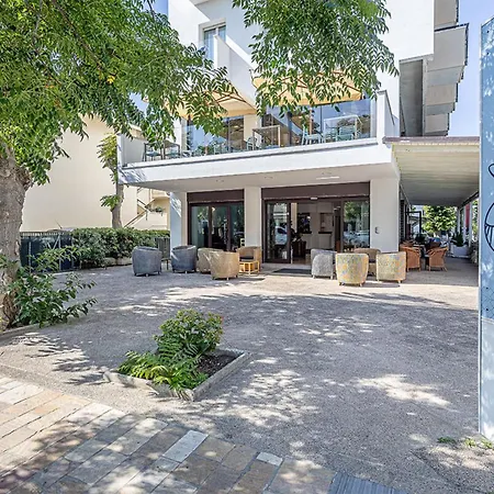 Avana Fronte Mare Hotel 3*