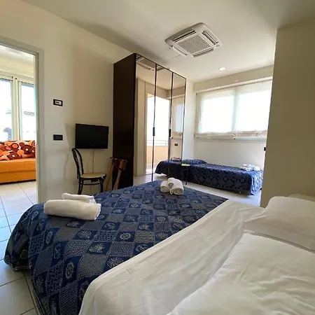 Avana Fronte Mare 3* Riccione