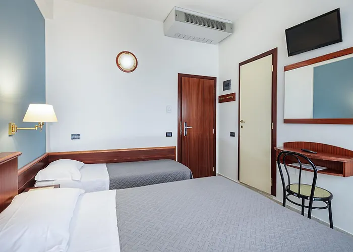 Avana Fronte Mare فندق ريتشيوني