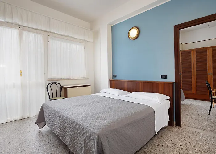 Avana Fronte Mare فندق ريتشيوني