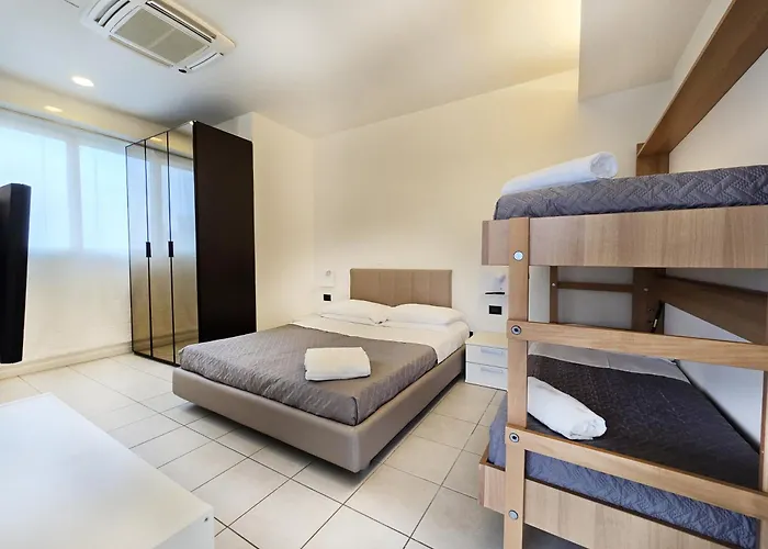 Hotel Avana Fronte Mare 3*