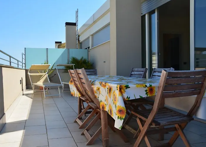 Avana Fronte Mare فندق