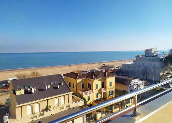 호텔 Avana Fronte Mare 리치오네