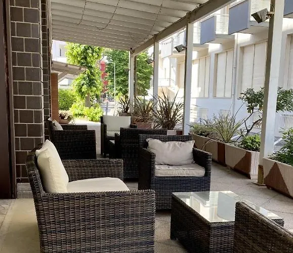 Avana Fronte Mare فندق ريتشيوني